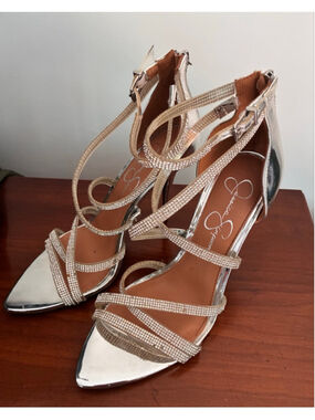 Jessica Simpson Silver Rhinestone Stiletto Heels  women Size 9.5 hoco party